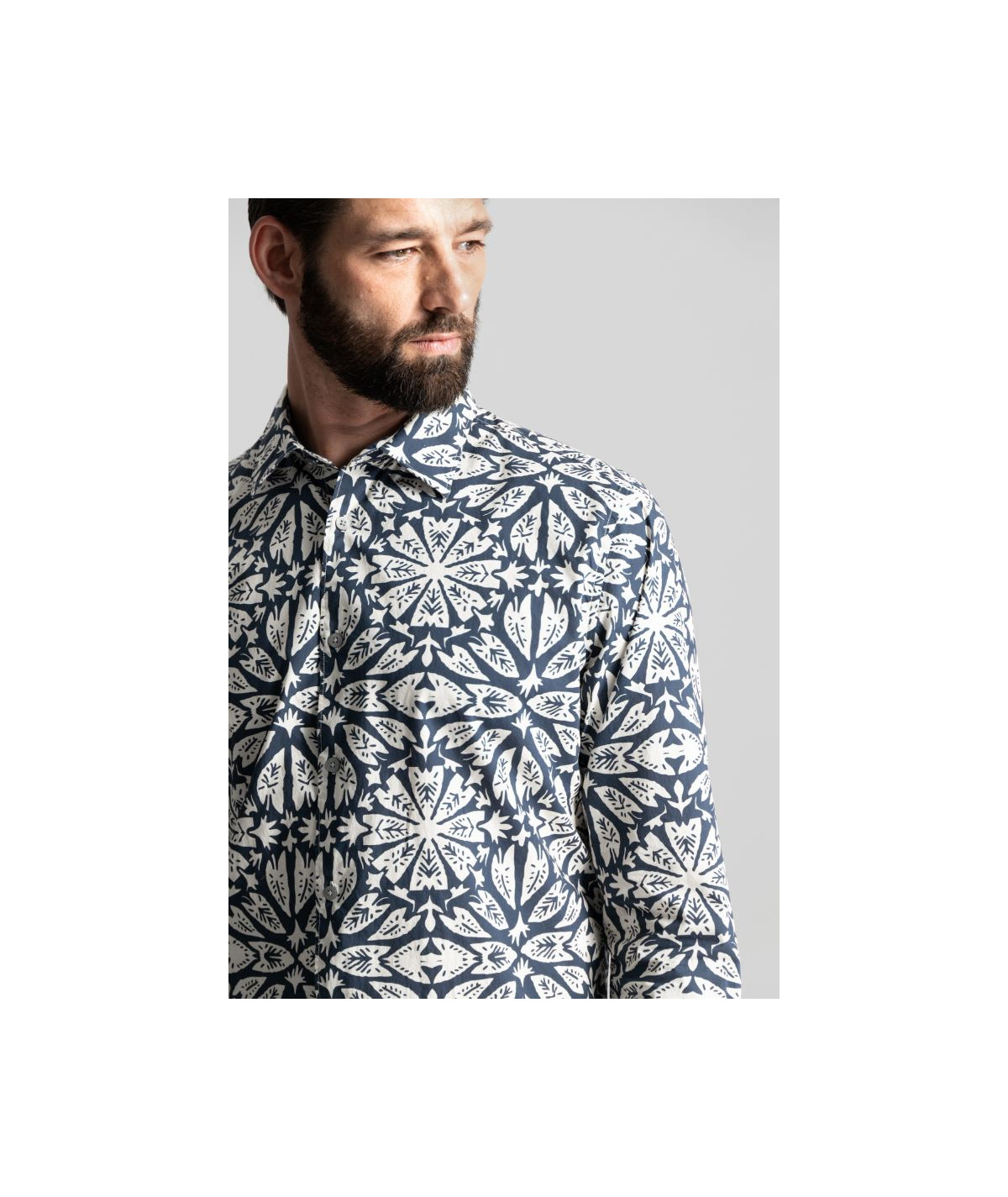 Pullover w. Shirt-Blouse Colla