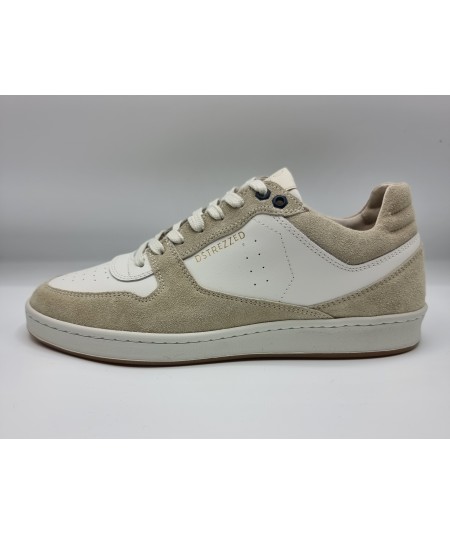 SNEAKER DSTREZZED